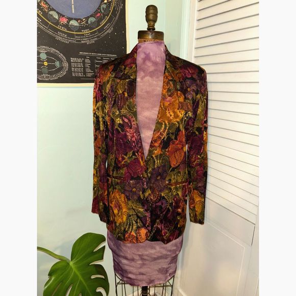 Vintage 1980's San Moire Floral Blazer with Shoulder Pads - 6 - Picture 1 of 5